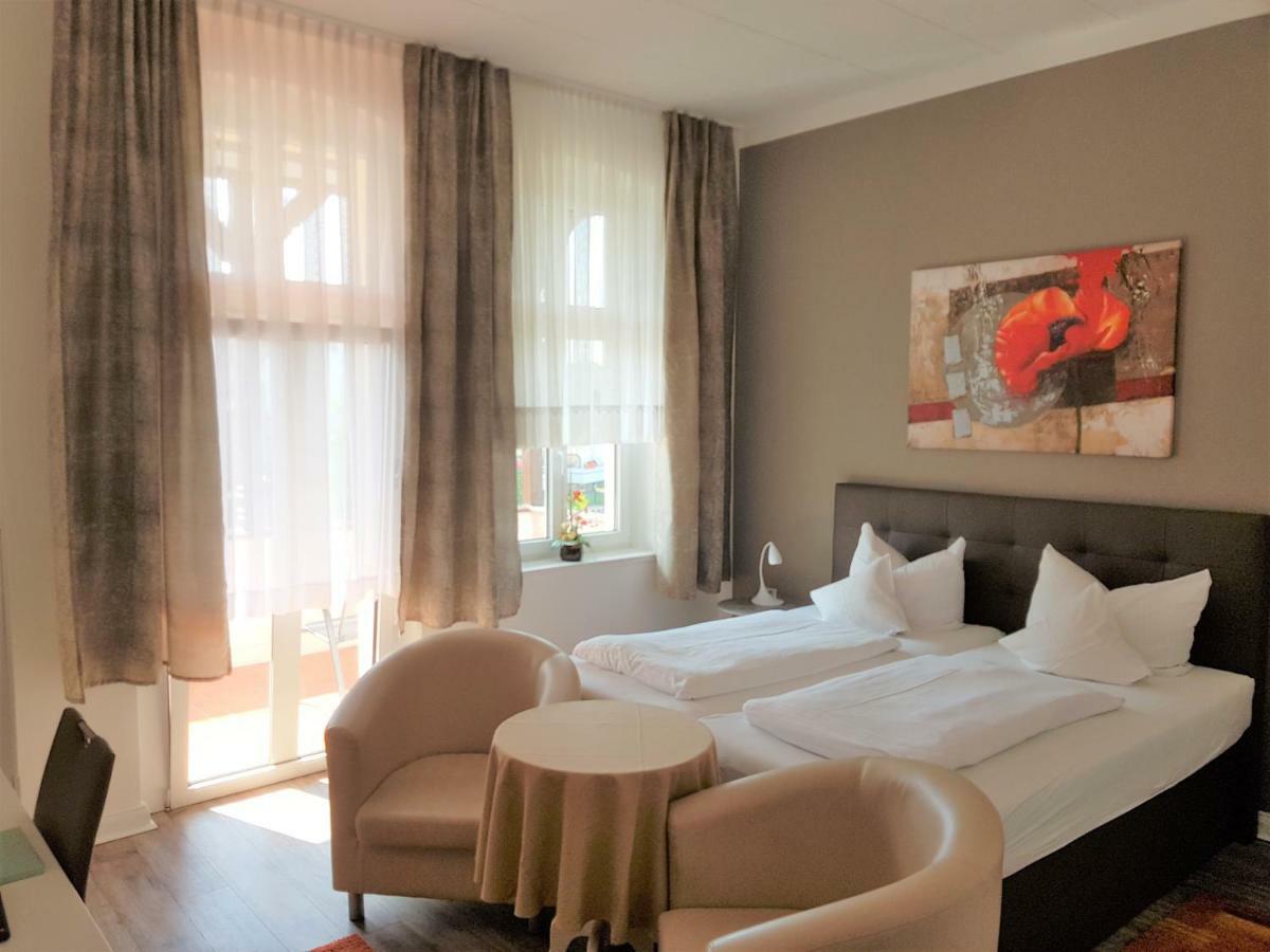 Villa Zur Schoenen Aussicht バート・ザルツフレン エクステリア 写真
